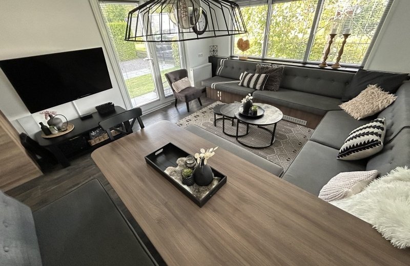 Kamer vanuit eethoek